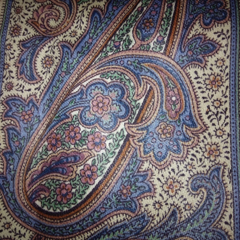 FABRIC Home Decor Fabric 1 yard by 54 inches, stripes of paisley in mauv…